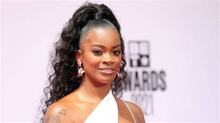 Ari Lennox Brought In Her 30th Birthday Looking Fabulous And Fine