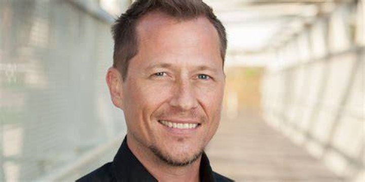 Corin Nemec (aka Jonas Quinn on Stargate SG1) Wiki Bio, wife, net worth