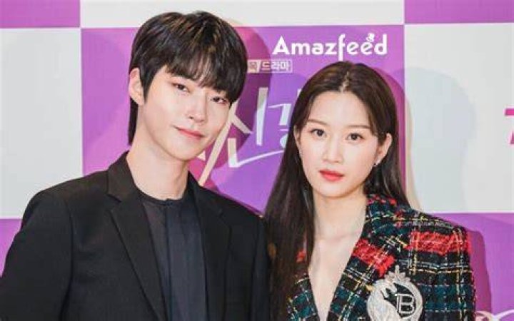 Does Hwang In Yeop Have A Girlfriend? Uncover The Truth Behind The Rumors