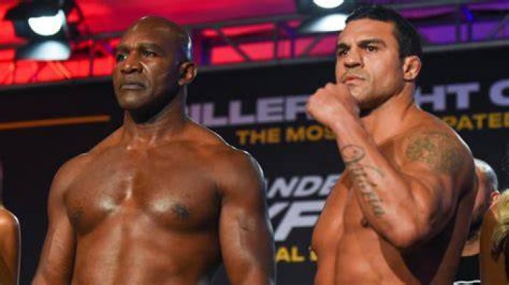 Evander Holyfield vs Vitor Belfort Age, Height, Weight, Reach, Net