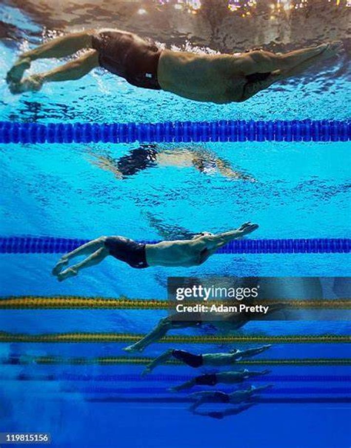File231000 Swimming Daniel Bell reflections action 3b 2000