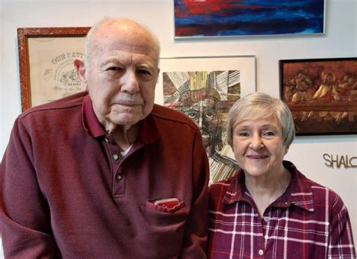 Givsum Bruce And Sharon Birke