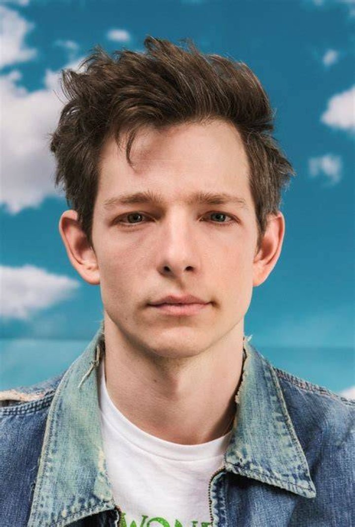 How is Mike Faist from “Challengers” now? His Girlfriend, Net Worth