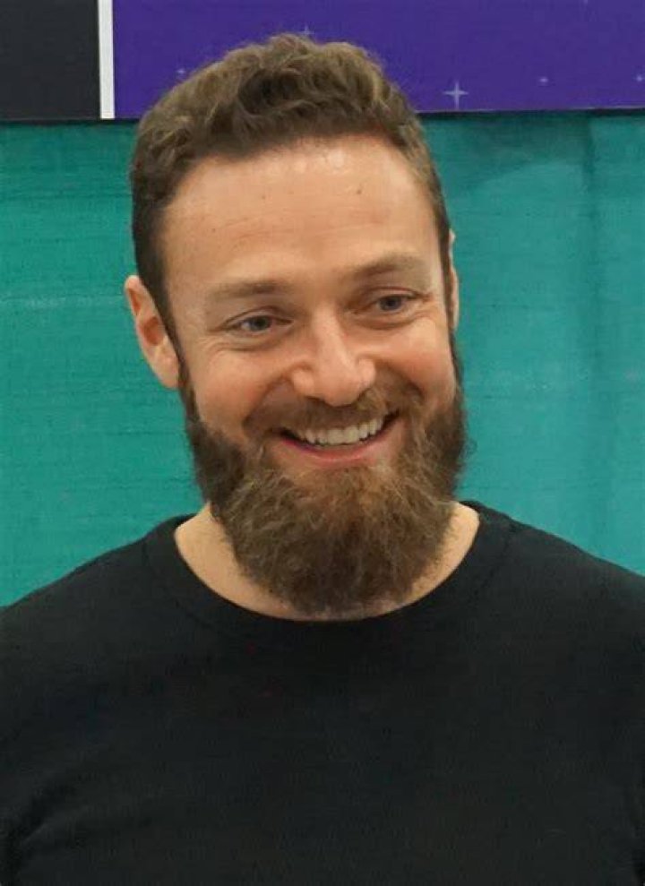 Is Ross Marquand Gay? Uncovering The Truth