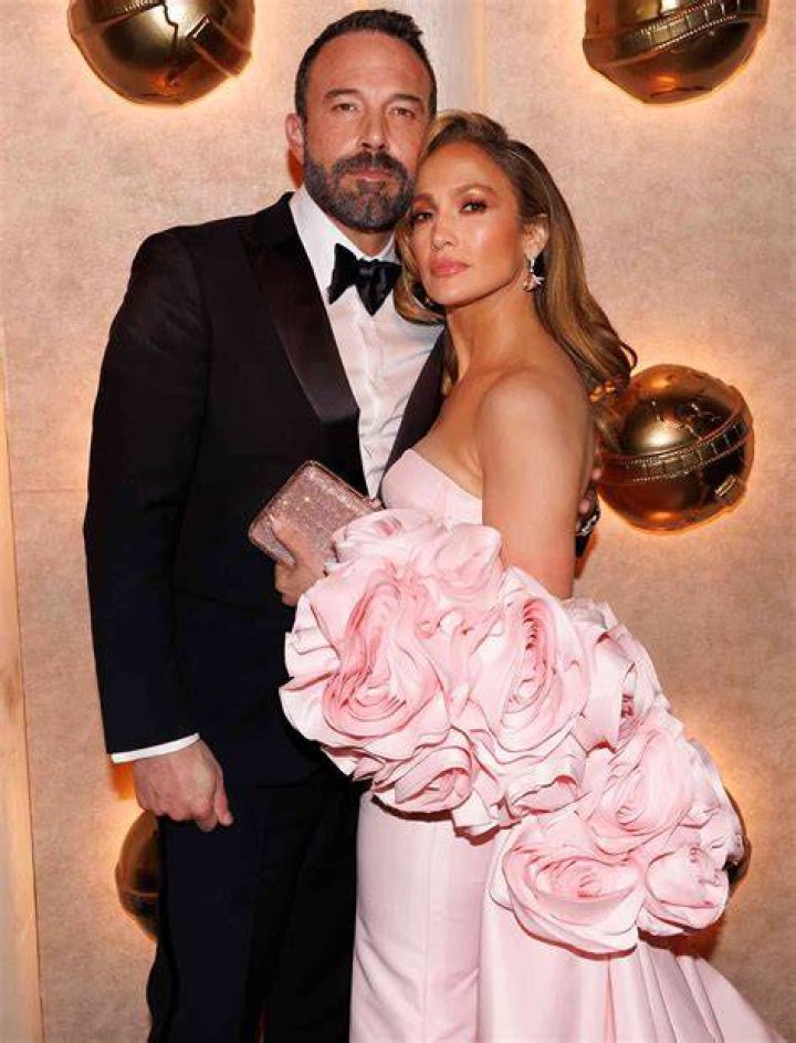 Jennifer Lopez and Ben Affleck Relationship Throwback Photos