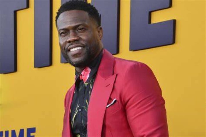 Kevin Hart Mourns Death of His Dad 'Give Mom a Hug for Me'