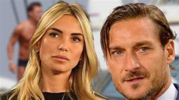 &ldquo;Di nascosto nello yatch&hellip;&rdquo;, clamorosa indiscrezione su Totti e Noemi