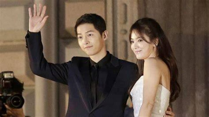 “Song Joong Ki’s girlfriend” Katy Louise Saunders has a 10yearold