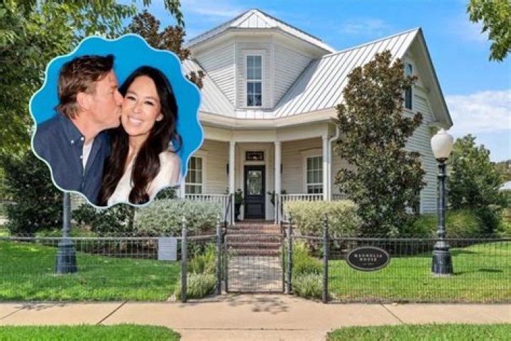 Magnolia Joanna Gaines, Chip And Joanna Gaines, Clint Harp, Joanna