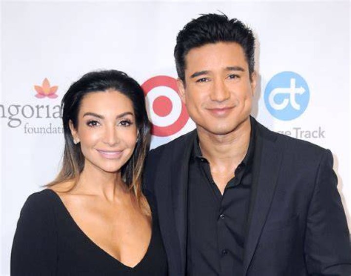 Mario Lopez and wife Courtney Mazza expecting third child