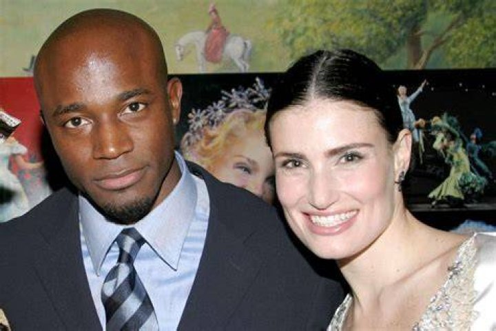 Meet Taye Diggs’ Exwife Idina Menzel Who Is Also A Famous Actress