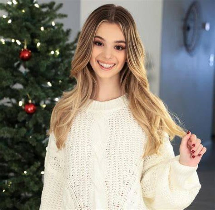 Molly Little (Actress) Wiki, Age, Height, Biography, Boyfriend, Videos