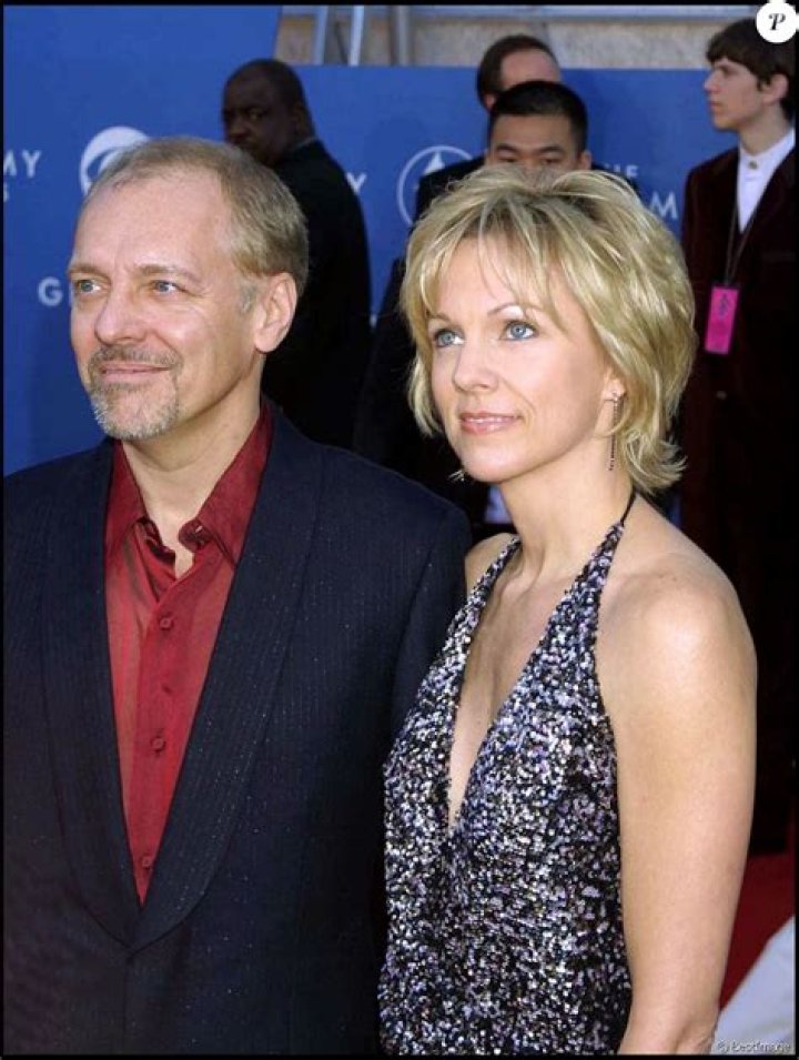 Photo Peter Frampton et sa troisième épouse Tina Elfers en février