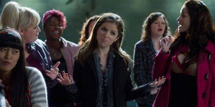 Pitch Perfect's Skylar Astin Packs On the PDA with Jack Osbourne's Ex