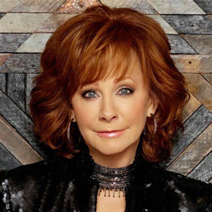 Reba McEntire's Boyfriend Rex Linn To Play The Role Of Her Husband On