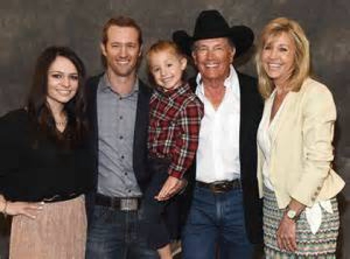 Strait Jr And Wife