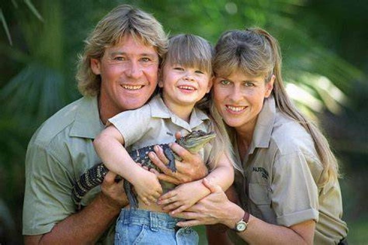 Terri Irwin's first emotional TV interview after Steve's death Girlfriend