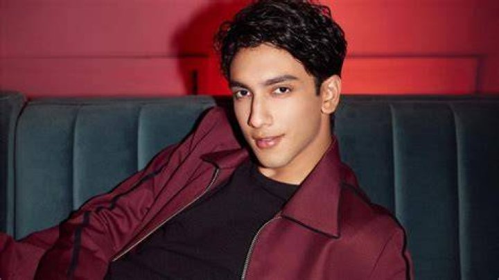 Vedang Raina's Age, Girlfriend, Father Name, Net Worth and Full Bio