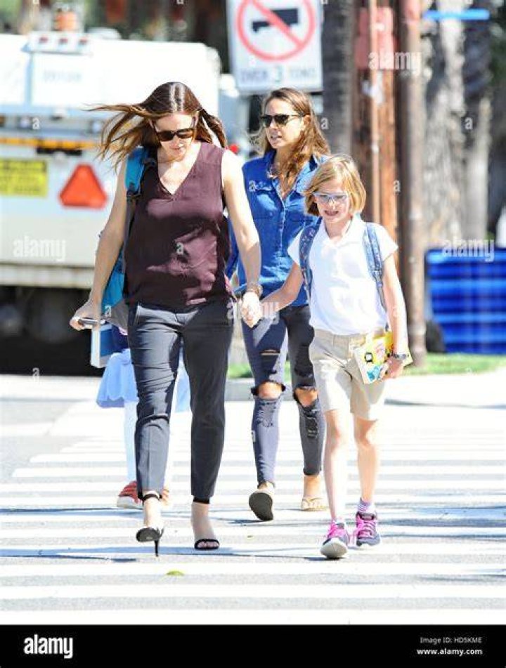 Violet Affleck is a Brentwood Baby Photo 1198641 Photos Just Jared