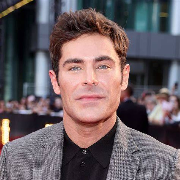 Zac Efron Is ‘Very Happy’ With Vanessa Valladares and Life in Australia